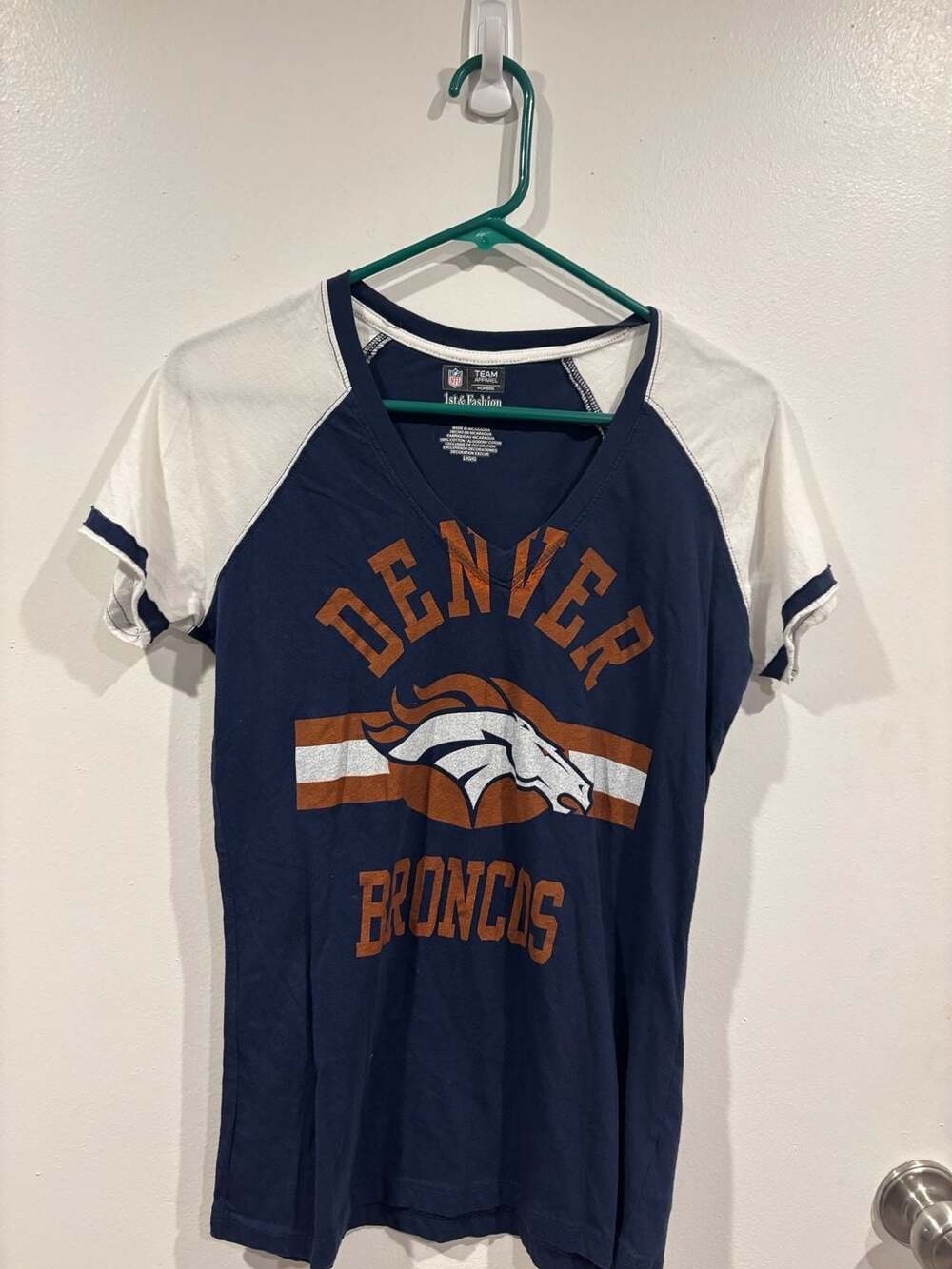 NFL Denver Broncos Women's Top Large